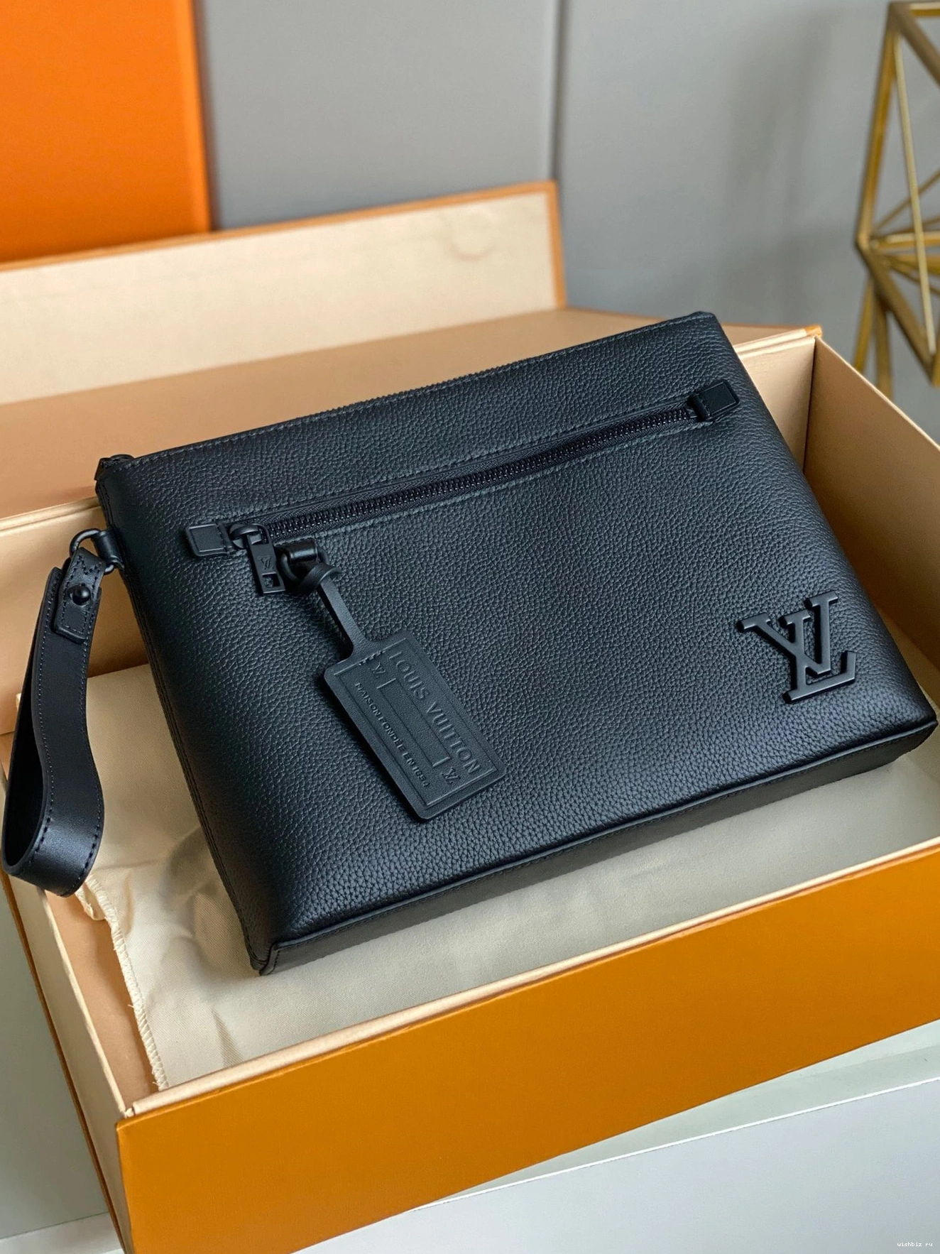 WIS LOUIS IPAD POUCH VUITTON 0818
